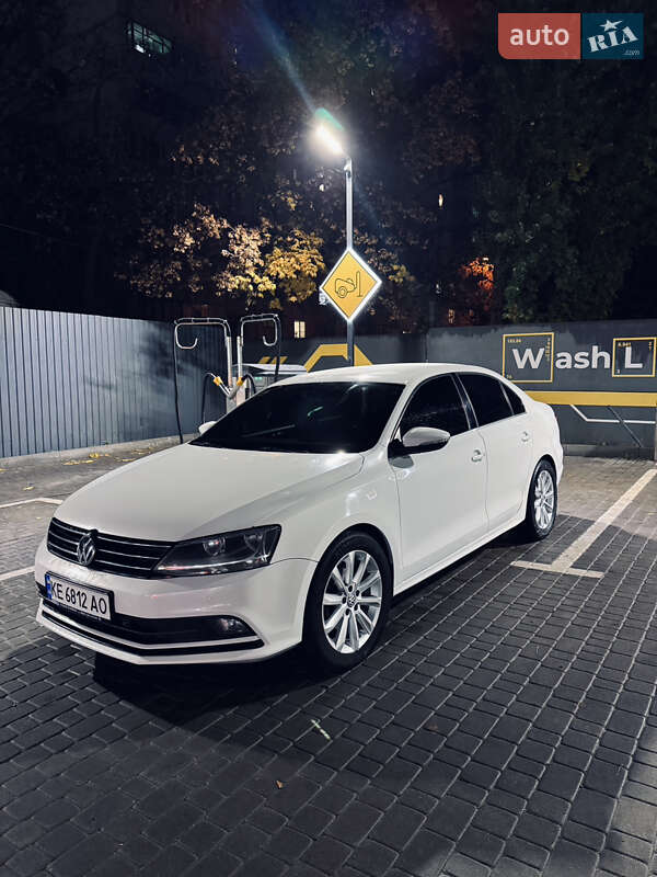 Volkswagen Jetta 2016