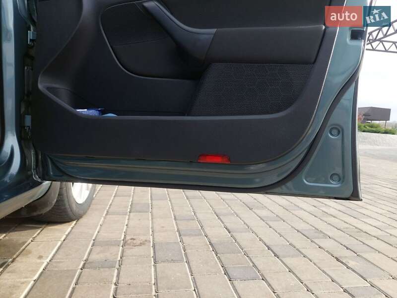 Седан Volkswagen Jetta 2009 в Новоукраїнці фото 49 Седан Volkswagen Jetta 2009 в Новоукраїнці