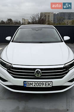 Седан Volkswagen Jetta 2019 в Києві