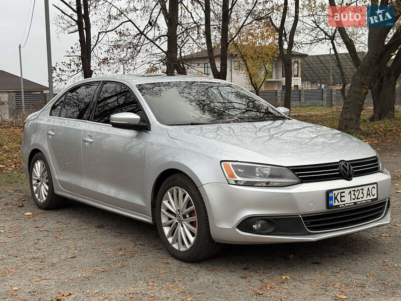 Седан Volkswagen Jetta 2011 в Кривом Роге фото 2 Седан Volkswagen Jetta 2011 в Кривом Роге