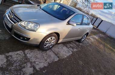Седан Volkswagen Jetta 2008 в Черкасах