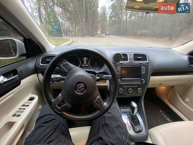 Универсал Volkswagen Jetta 2012 в Броварах