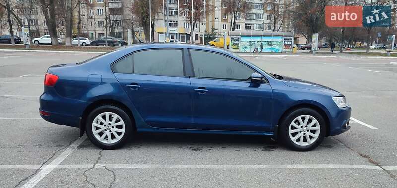 Седан Volkswagen Jetta 2011 в Броварах фото 5 Седан Volkswagen Jetta 2011 в Броварах