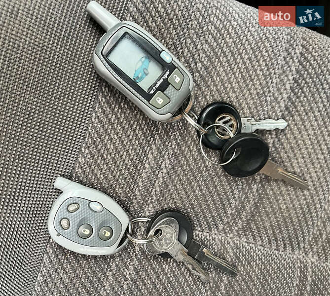 Седан Volkswagen Jetta 1991 в Хмельницком