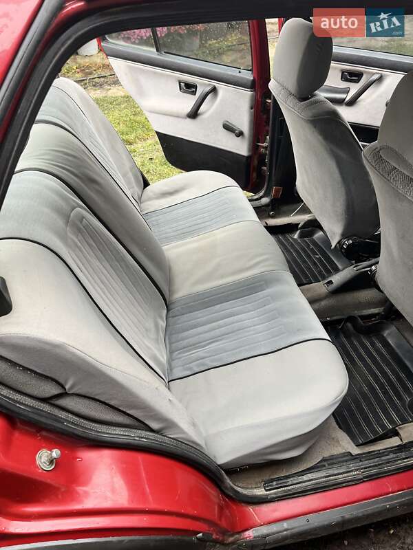 Седан Volkswagen Jetta 1991 в Хмельницком