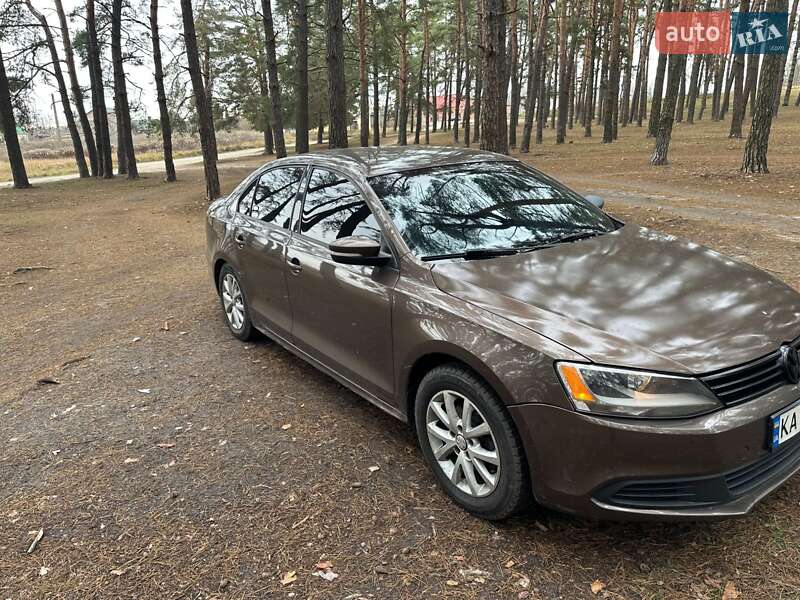 Седан Volkswagen Jetta 2010 в Сумах