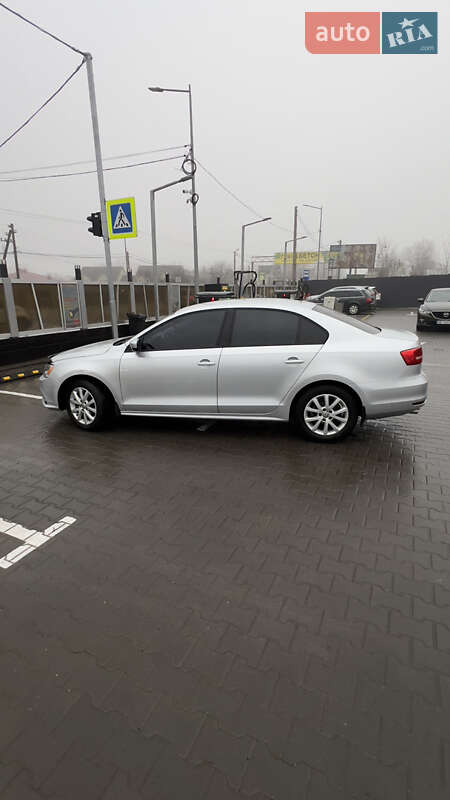 Седан Volkswagen Jetta 2015 в Киеве фото 3 Седан Volkswagen Jetta 2015 в Киеве
