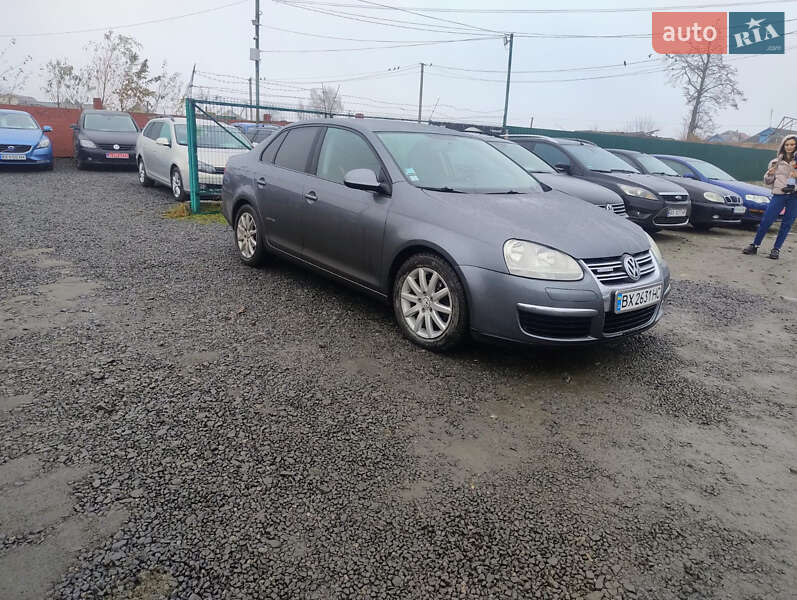 Седан Volkswagen Jetta 2008 в Старокостянтинові