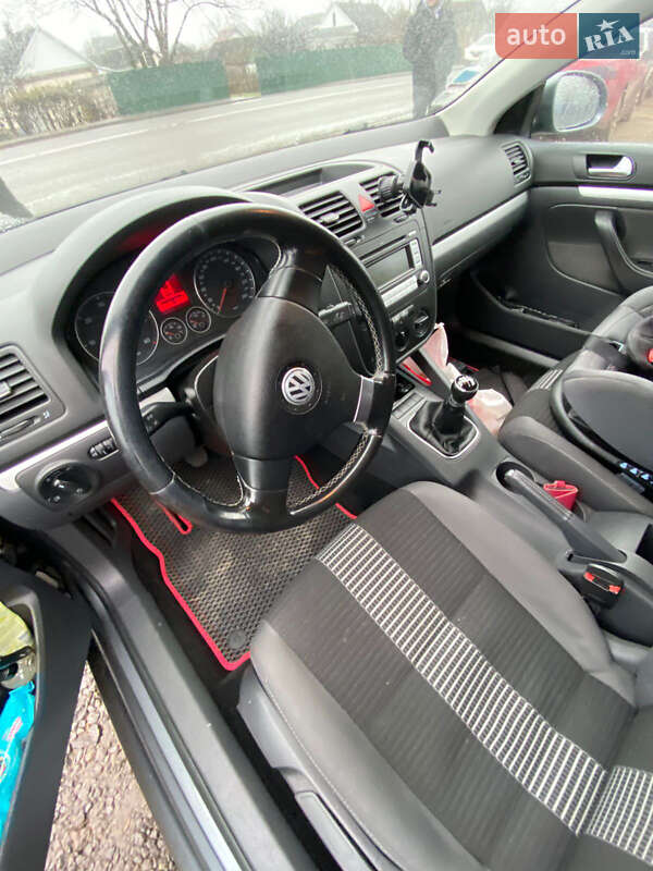 Седан Volkswagen Jetta 2008 в Старокостянтинові
