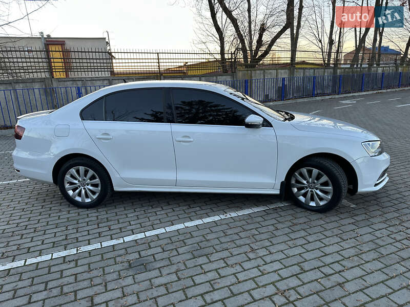 Седан Volkswagen Jetta 2016 в Запоріжжі фото 4 Седан Volkswagen Jetta 2016 в Запоріжжі