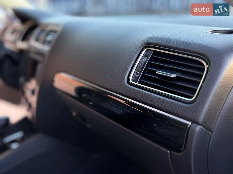Седан Volkswagen Jetta 2014 в Одесі фото 9 Седан Volkswagen Jetta 2014 в Одесі