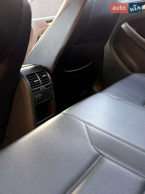 Седан Volkswagen Jetta 2014 в Одесі фото 18 Седан Volkswagen Jetta 2014 в Одесі