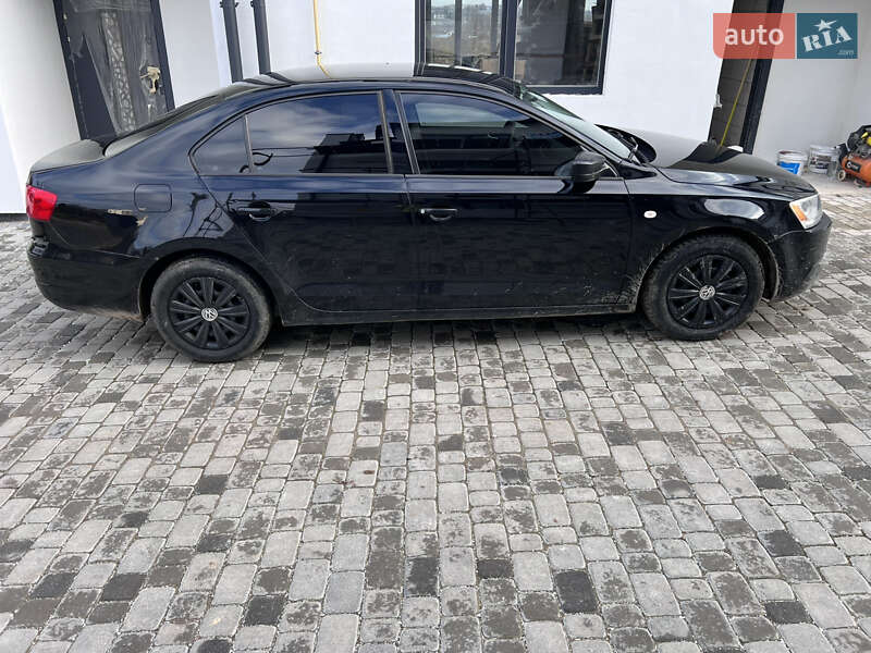 Седан Volkswagen Jetta 2014 в Тернополе фото 10 Седан Volkswagen Jetta 2014 в Тернополе
