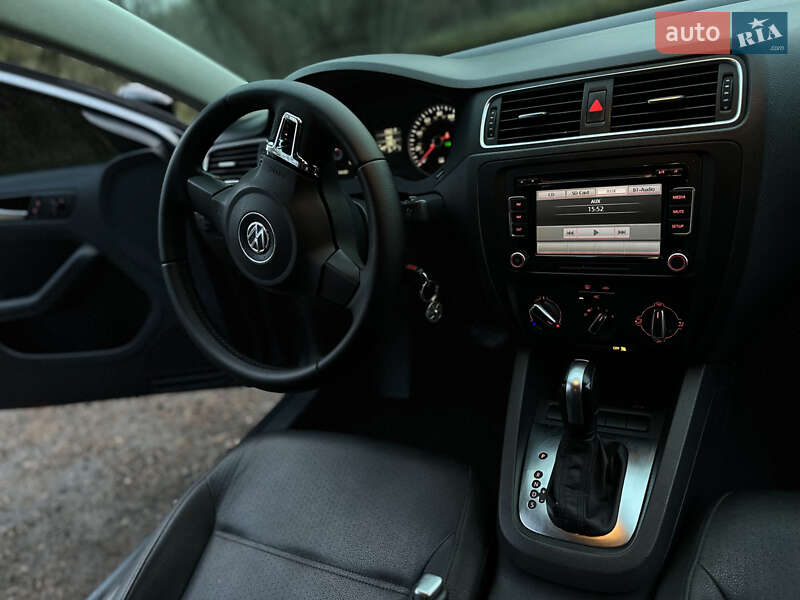 Седан Volkswagen Jetta 2011 в Черкассах фото 13 Седан Volkswagen Jetta 2011 в Черкассах