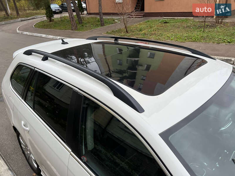 Універсал Volkswagen Jetta 2010 в Бучі