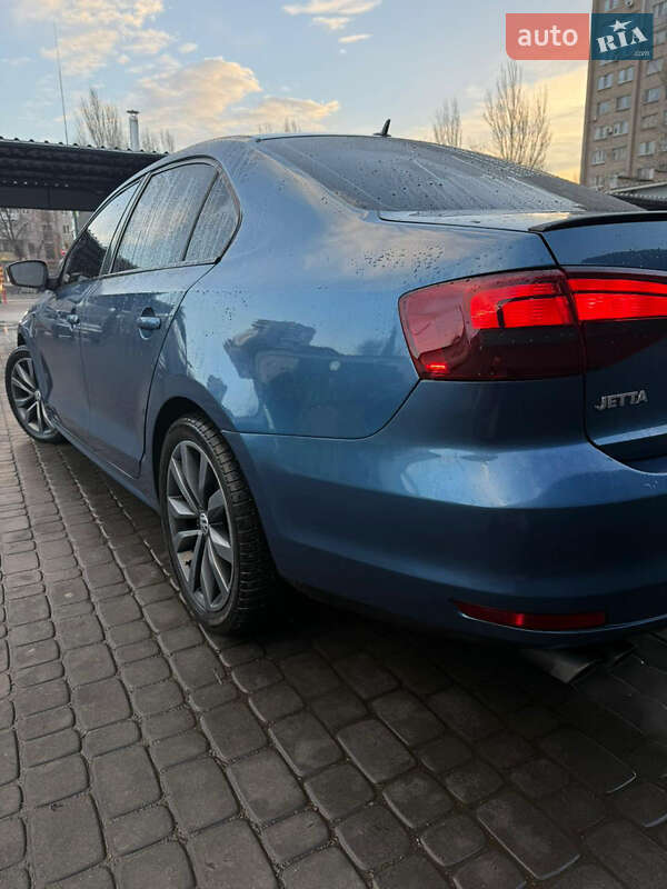 Седан Volkswagen Jetta 2017 в Запорожье