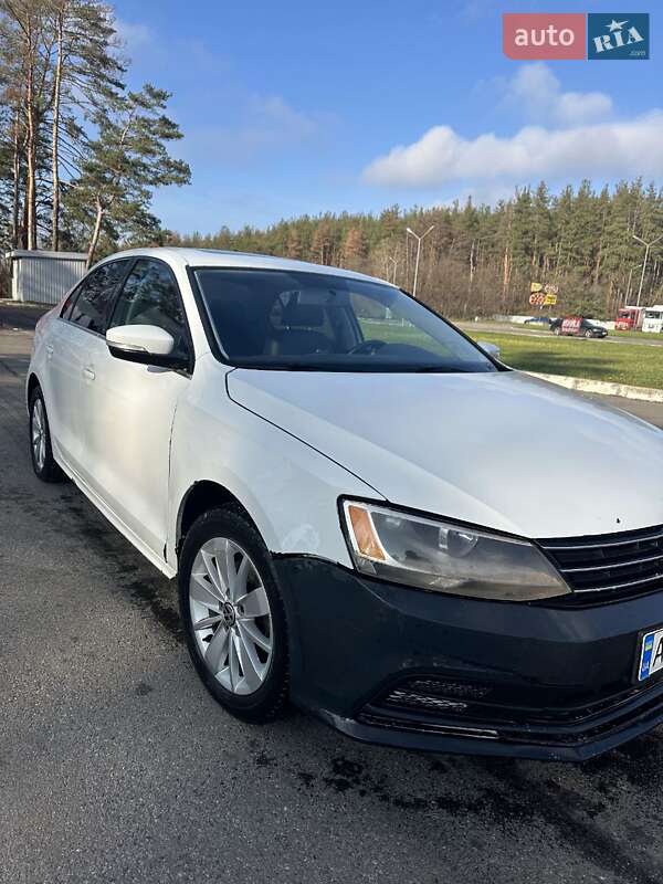 Седан Volkswagen Jetta 2015 в Харькове