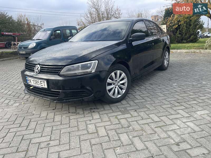 Volkswagen Jetta 2013