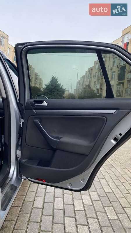 Седан Volkswagen Jetta 2008 в Одесі