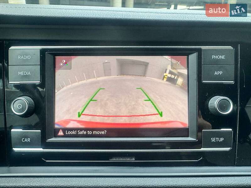 Седан Volkswagen Jetta 2019 в Сумах