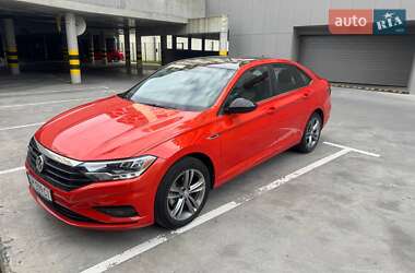 Седан Volkswagen Jetta 2019 в Сумах