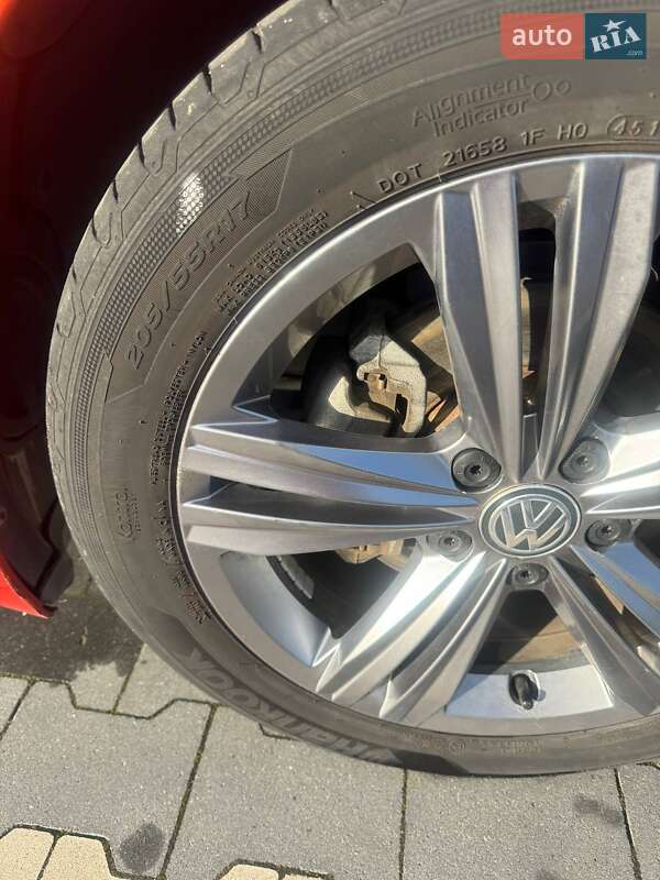 Седан Volkswagen Jetta 2019 в Сумах