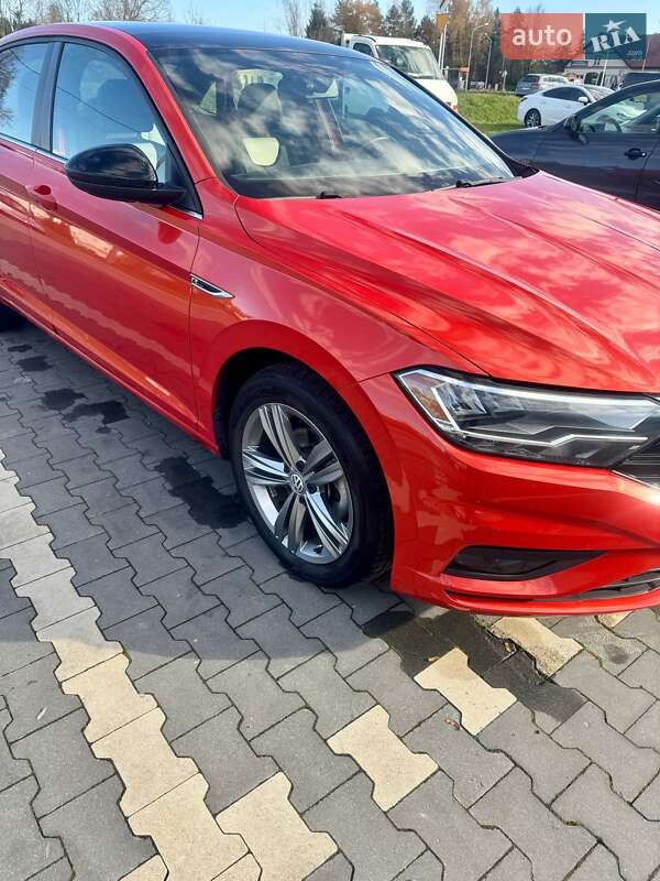 Седан Volkswagen Jetta 2019 в Сумах