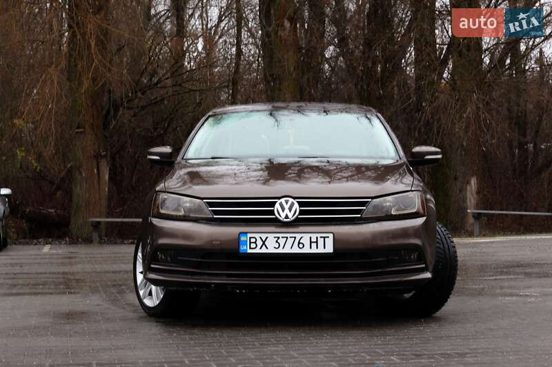 Седан Volkswagen Jetta 2014 в Хмельницком