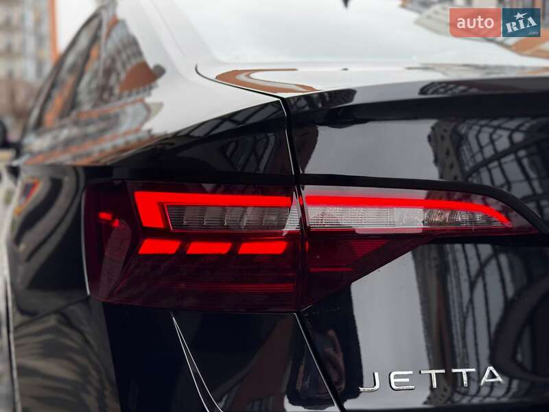 Седан Volkswagen Jetta 2022 в Ивано-Франковске