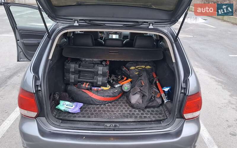 Універсал Volkswagen Jetta 2014 в Бучі