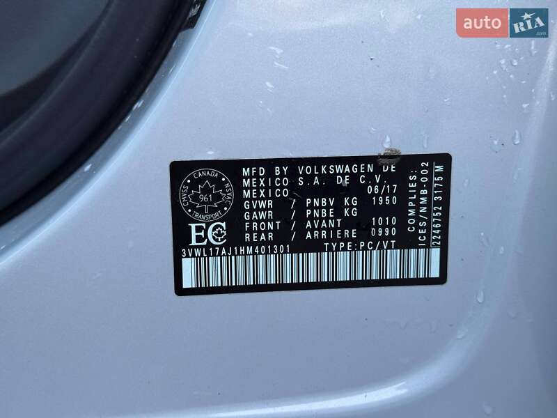 Седан Volkswagen Jetta 2017 в Ровно фото 33 Седан Volkswagen Jetta 2017 в Ровно