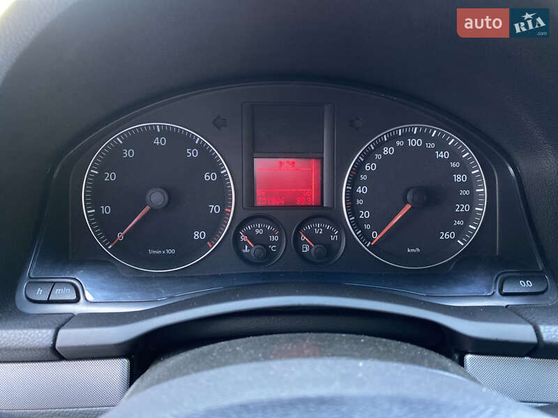 Седан Volkswagen Jetta 2007 в Старокостянтинові