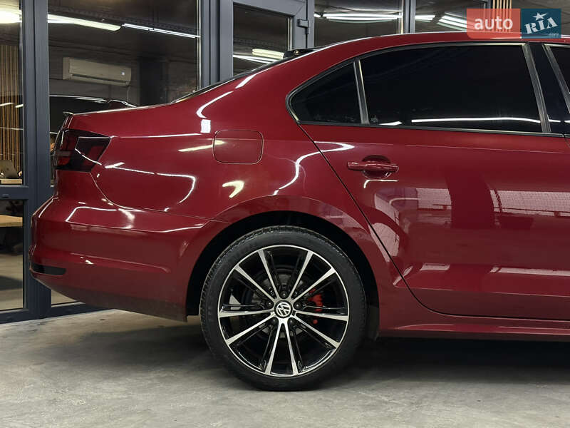 Седан Volkswagen Jetta 2016 в Одессе фото 14 Седан Volkswagen Jetta 2016 в Одессе