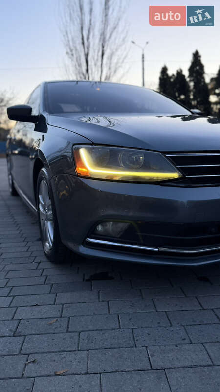 Седан Volkswagen Jetta 2017 в Дніпрі