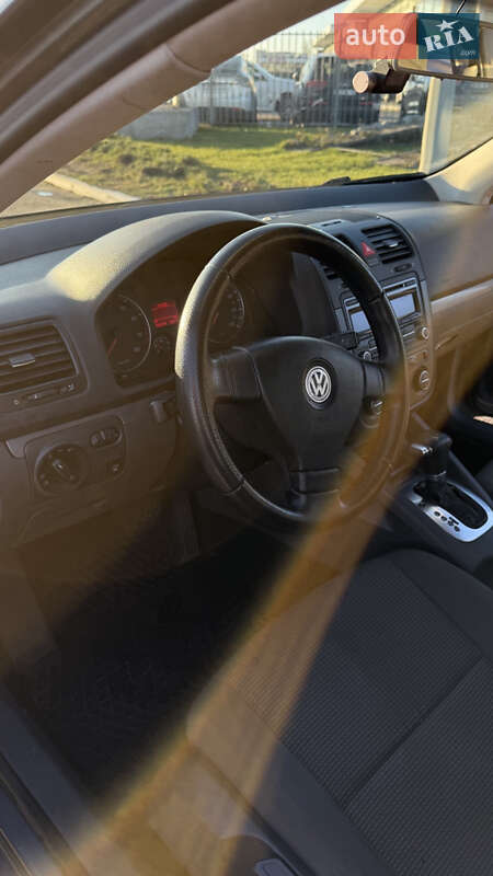 Седан Volkswagen Jetta 2008 в Полтаве