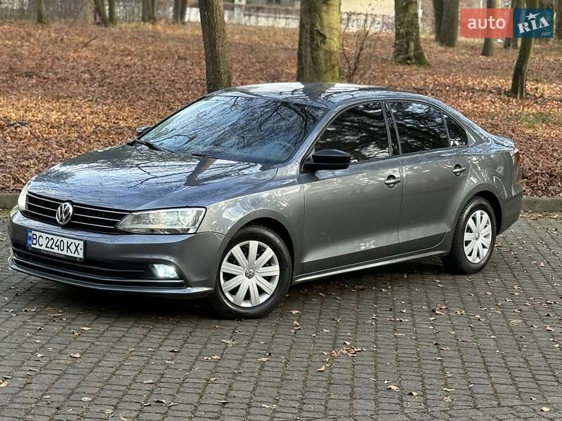 Седан Volkswagen Jetta 2015 в Львове фото 10 Седан Volkswagen Jetta 2015 в Львове