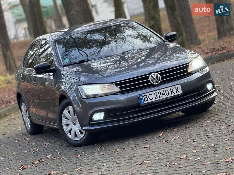 Седан Volkswagen Jetta 2015 в Львове фото 25 Седан Volkswagen Jetta 2015 в Львове