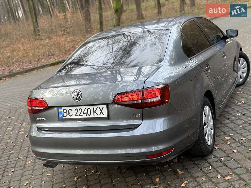 Седан Volkswagen Jetta 2015 в Львове фото 39 Седан Volkswagen Jetta 2015 в Львове