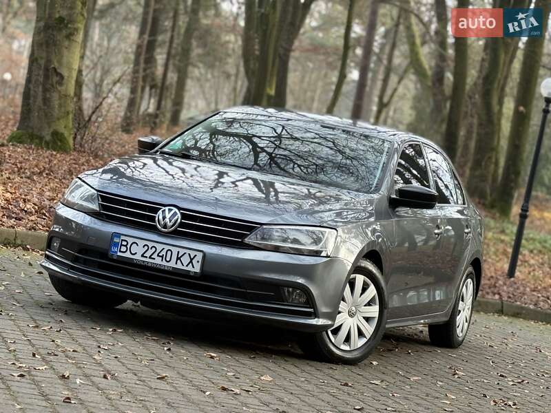 Седан Volkswagen Jetta 2015 в Львове фото 45 Седан Volkswagen Jetta 2015 в Львове