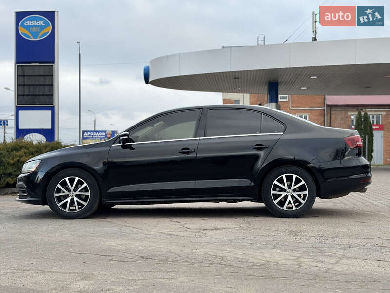 Седан Volkswagen Jetta 2016 в Сумах