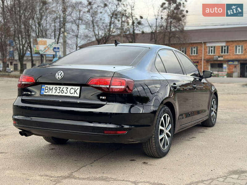 Седан Volkswagen Jetta 2016 в Сумах