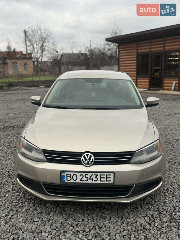 Седан Volkswagen Jetta 2012 в Хмельницькому фото 2 Седан Volkswagen Jetta 2012 в Хмельницькому