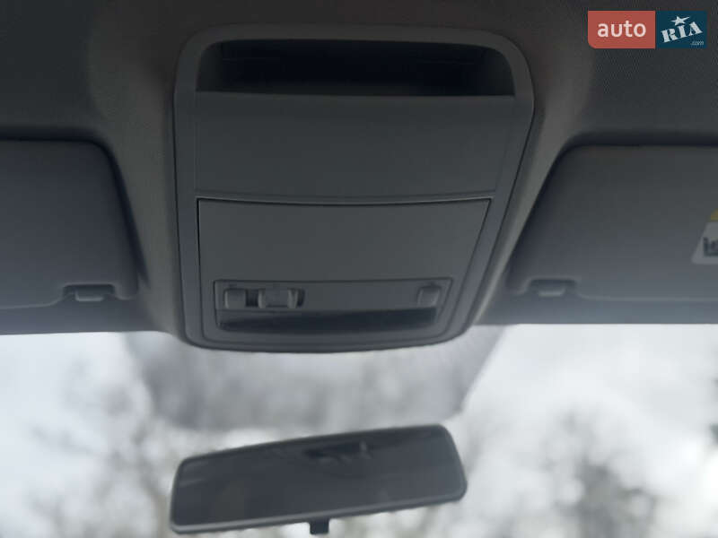 Седан Volkswagen Jetta 2012 в Хмельницькому фото 31 Седан Volkswagen Jetta 2012 в Хмельницькому