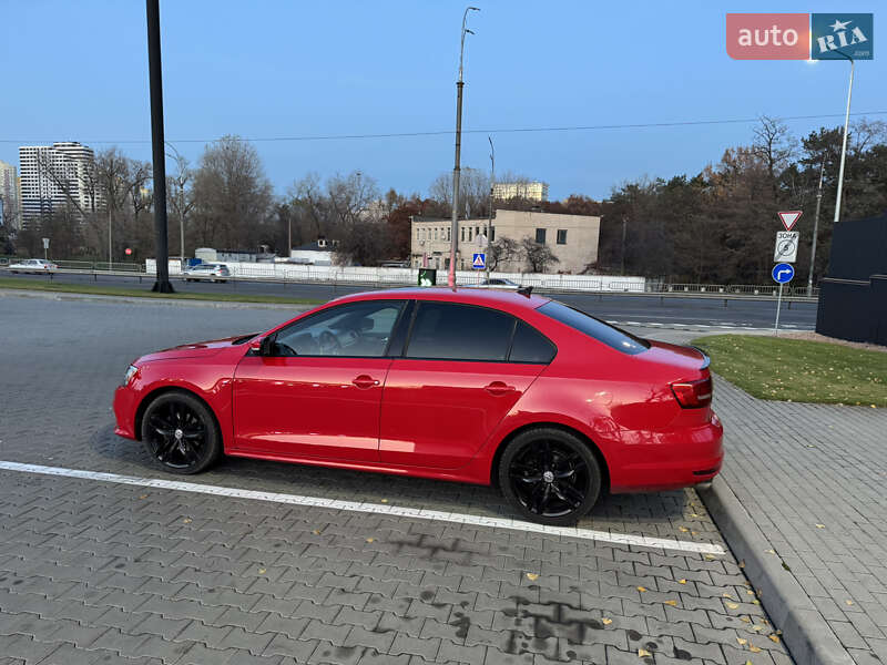 Седан Volkswagen Jetta 2014 в Киеве