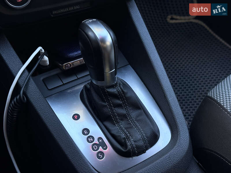 Седан Volkswagen Jetta 2013 в Тернополі фото 21 Седан Volkswagen Jetta 2013 в Тернополі