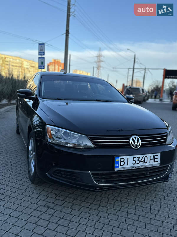 Седан Volkswagen Jetta 2014 в Полтаві