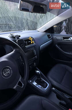 Седан Volkswagen Jetta 2014 в Полтаві