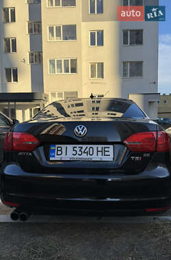 Седан Volkswagen Jetta 2014 в Полтаві