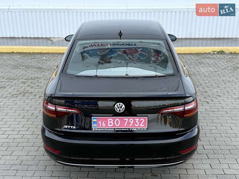Седан Volkswagen Jetta 2019 в Одесі