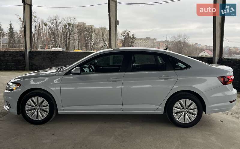 Седан Volkswagen Jetta 2018 в Вінниці